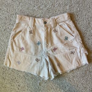 PACSUN BUTTERFLY CORDUROY SHORTS - Cream